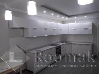 Белая глянцевая кухня Виант (МДФ пленка)